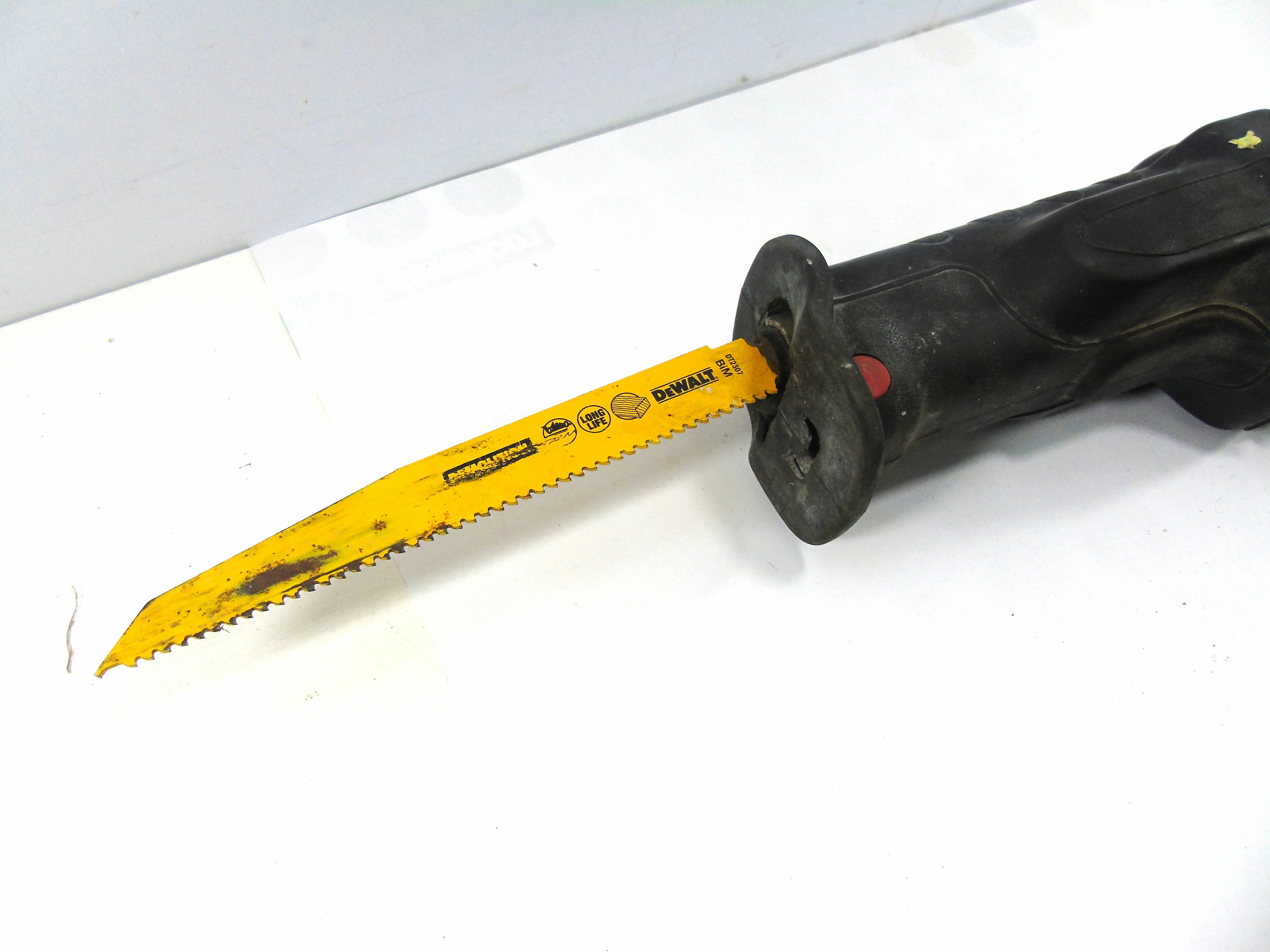 pila-szablasta-makita-jr3050t-ean-gtin-088381061407