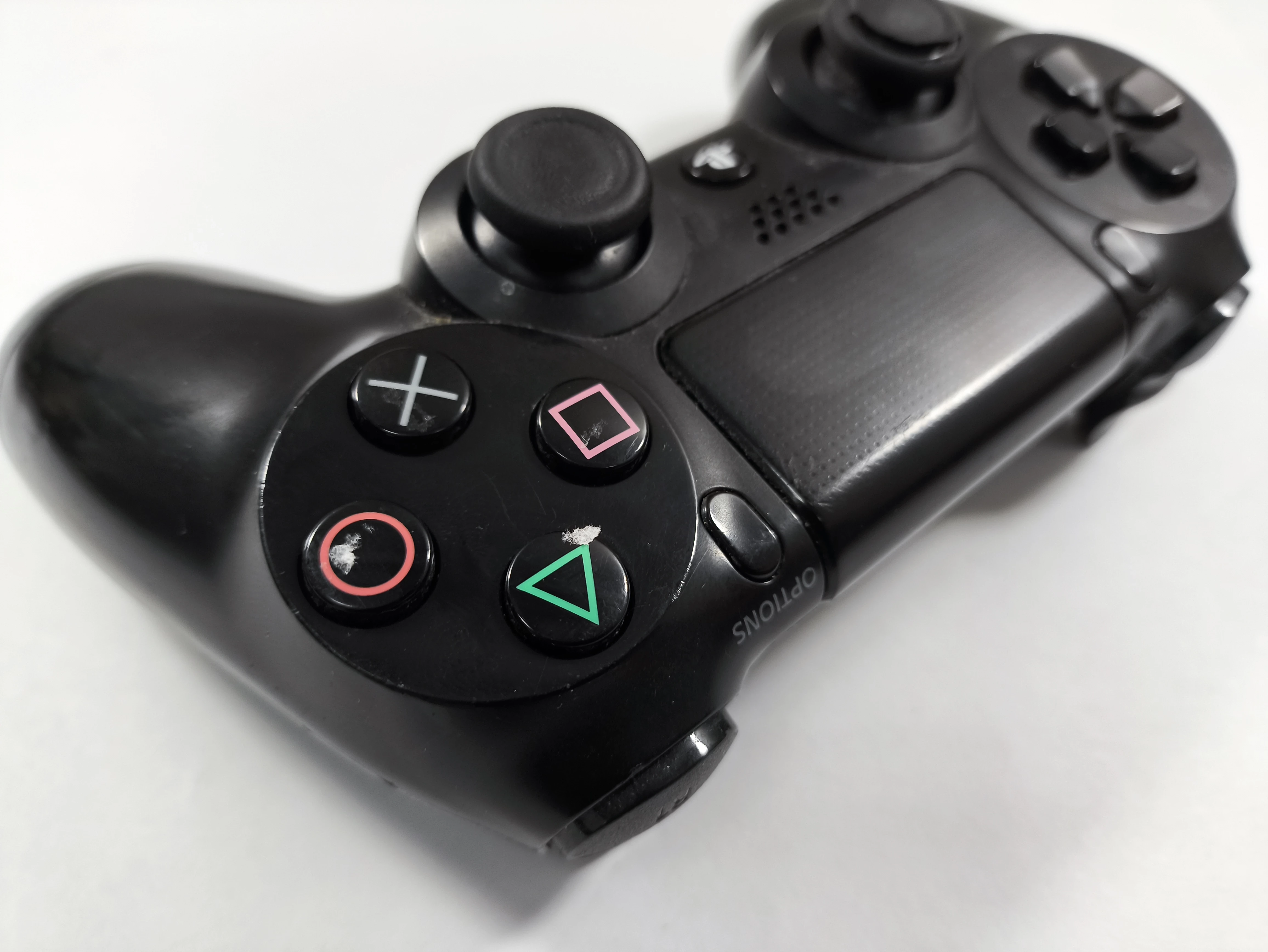 pad-bezprzewodowy-do-ps4-sony-czarny-ean-gtin-711719870159