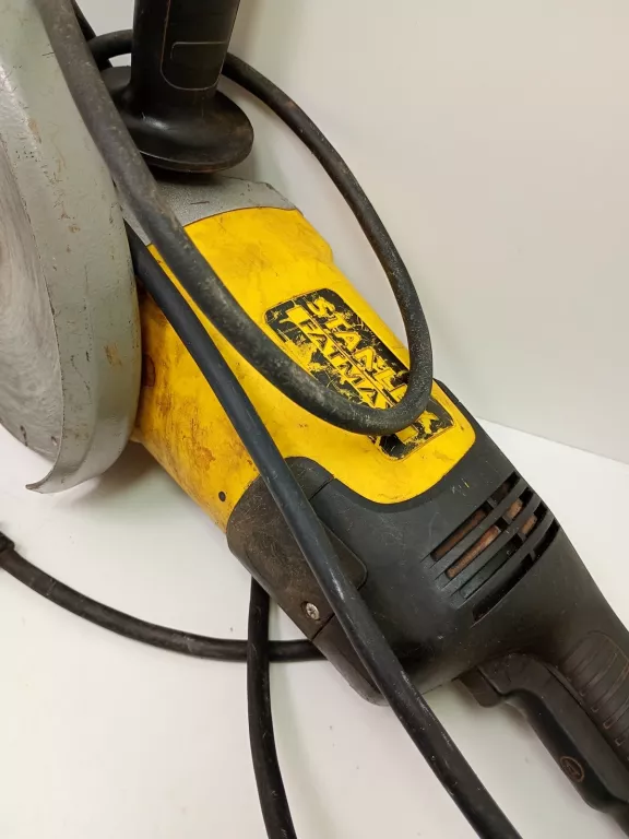 szlifierka-katowa-stanley-fatmax-fmeg232-ean-gtin-5035048748848