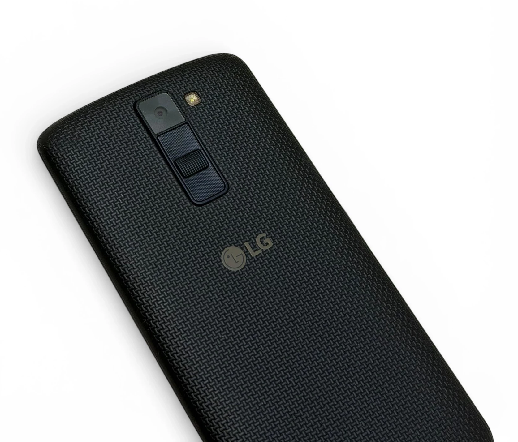 telefon-lg-k8-lte-przekatna-ekranu-500