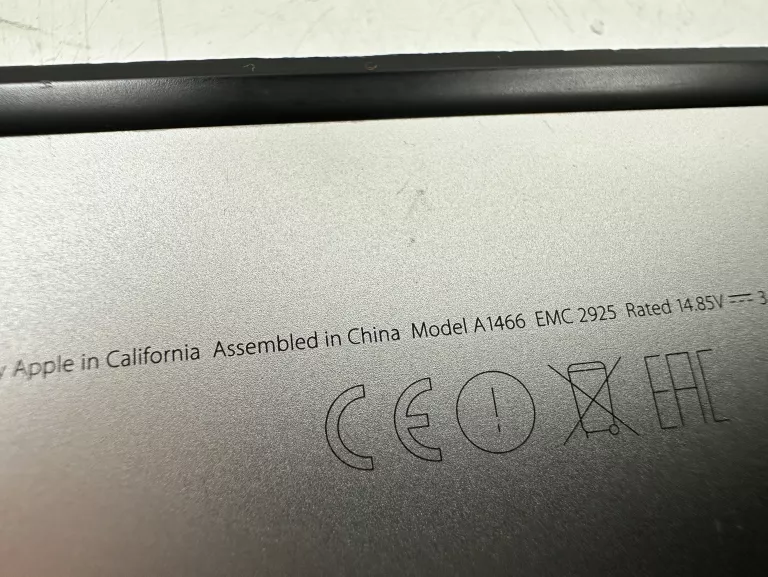 laptop-macbook-air-13-i5-8gb-128gb-2015r-rodzaj-karty-graficznej-1234-1