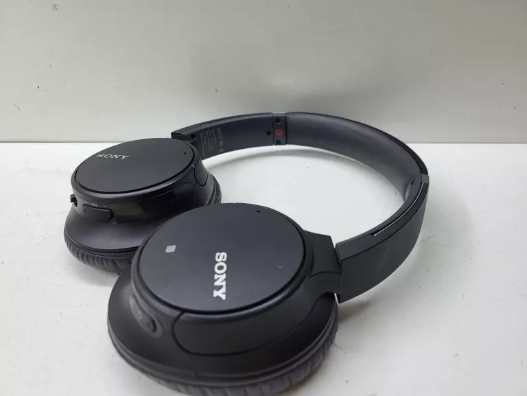 nauszne-sluchawki-bezprzewodowe-sony-wh-ch700-model-250439-1920722