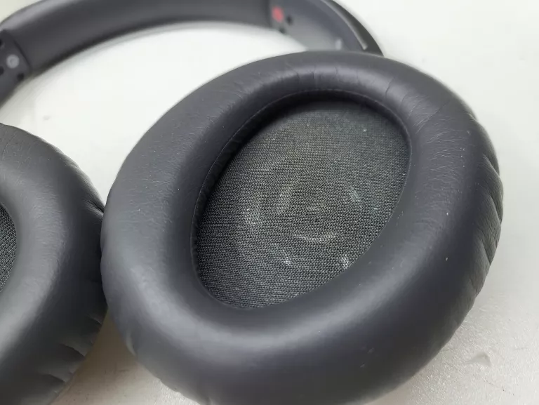 nauszne-sluchawki-bezprzewodowe-sony-wh-ch700-material-203673-217721