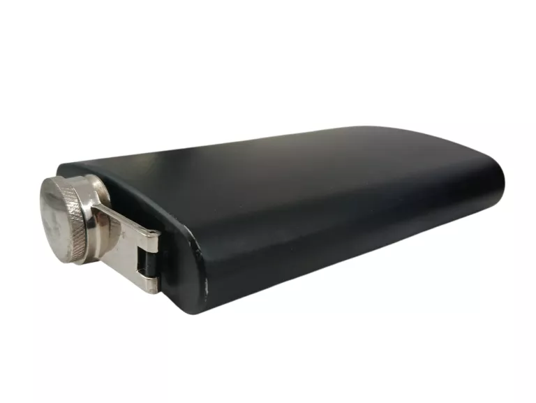 piersiowka-stalowa-pudelko-drewniane-2xkieliszeklejek-pojemnosc-270