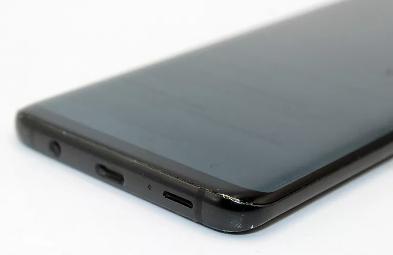 telefon-samsung-galaxy-s9-sm-g965f-664gb-black-kod-producenta-sm-g965fzkdxeo