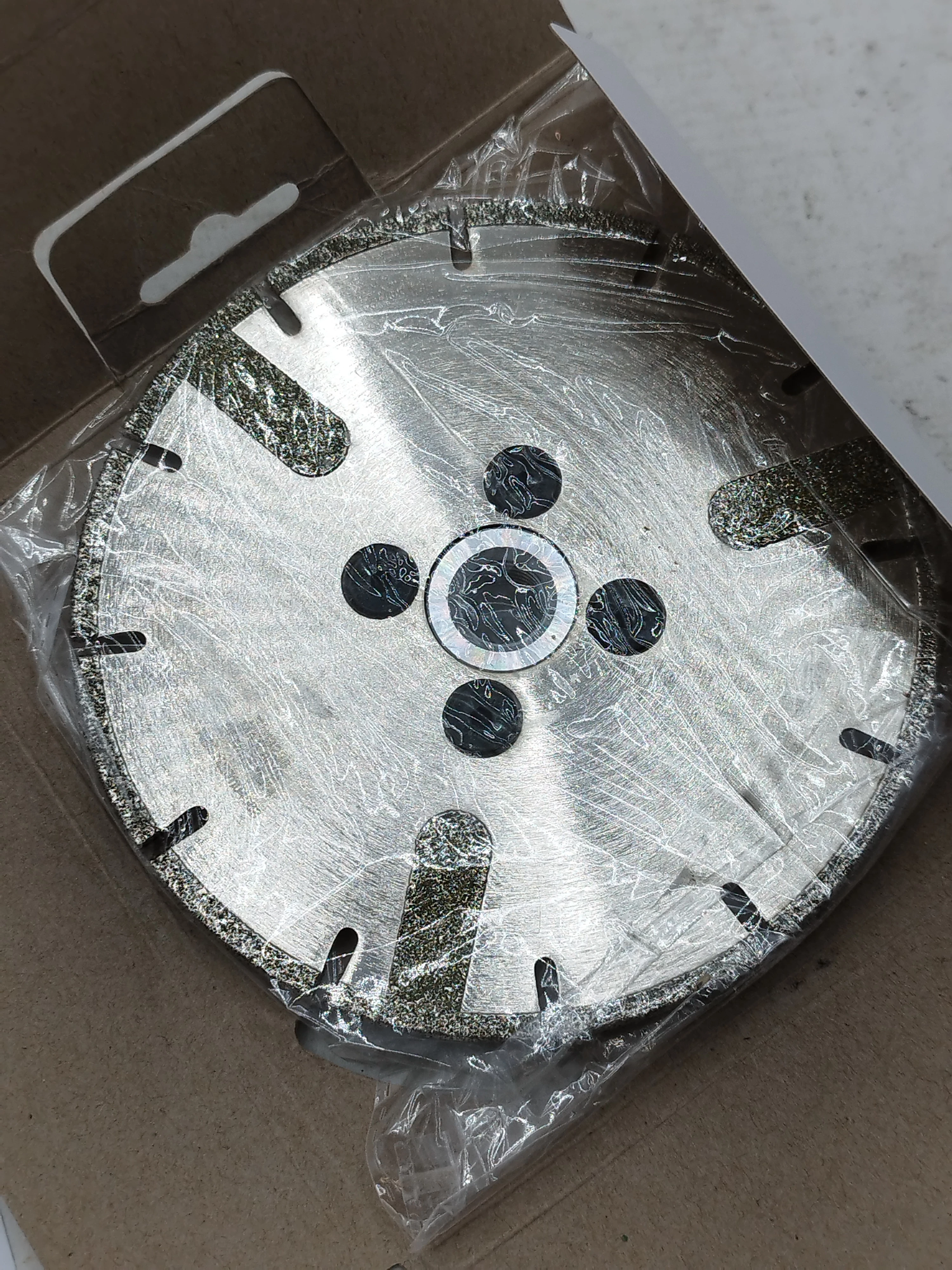 tarcza-diamentowa-en13236-m14-125-stan-11323-2