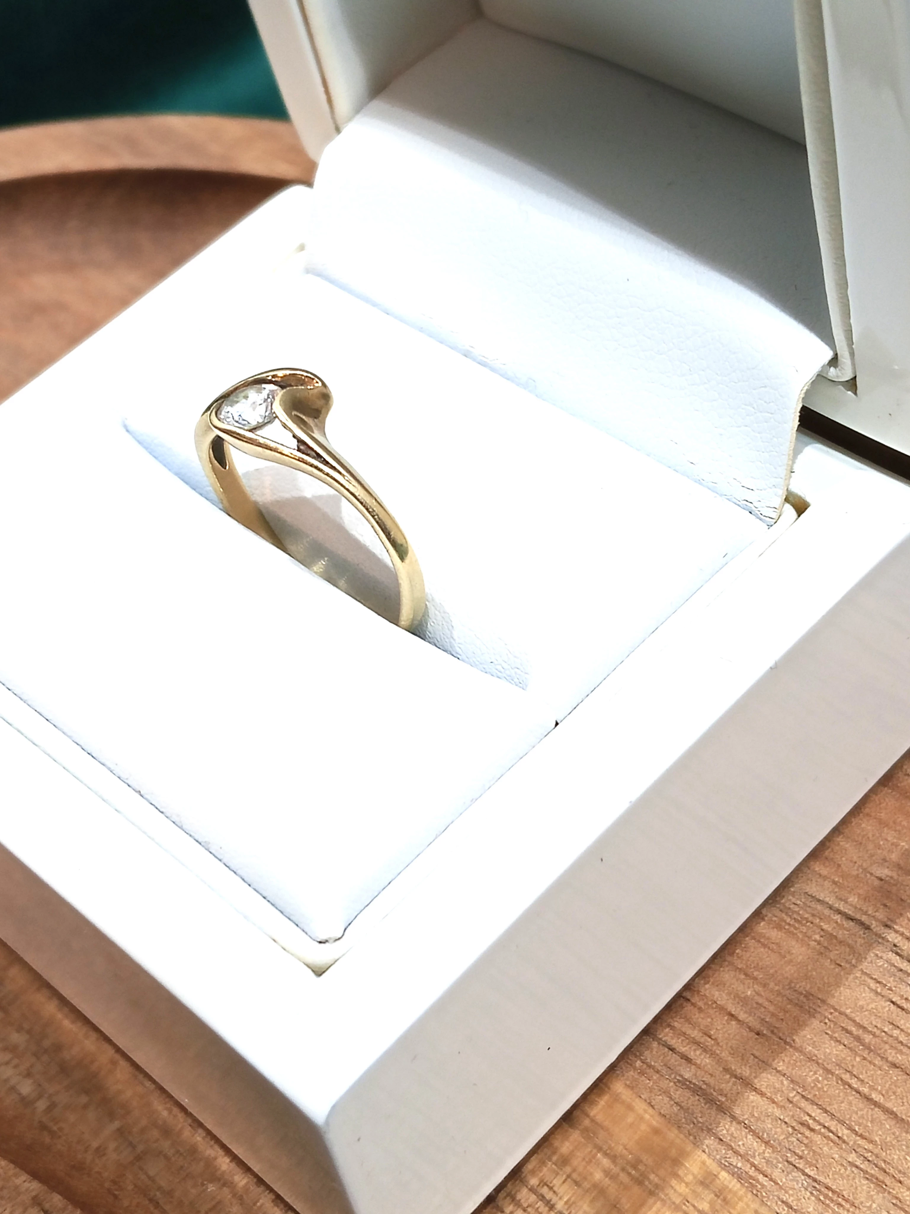 zloty-pierscionek-333-173g-r13-rodzaj-2205-2