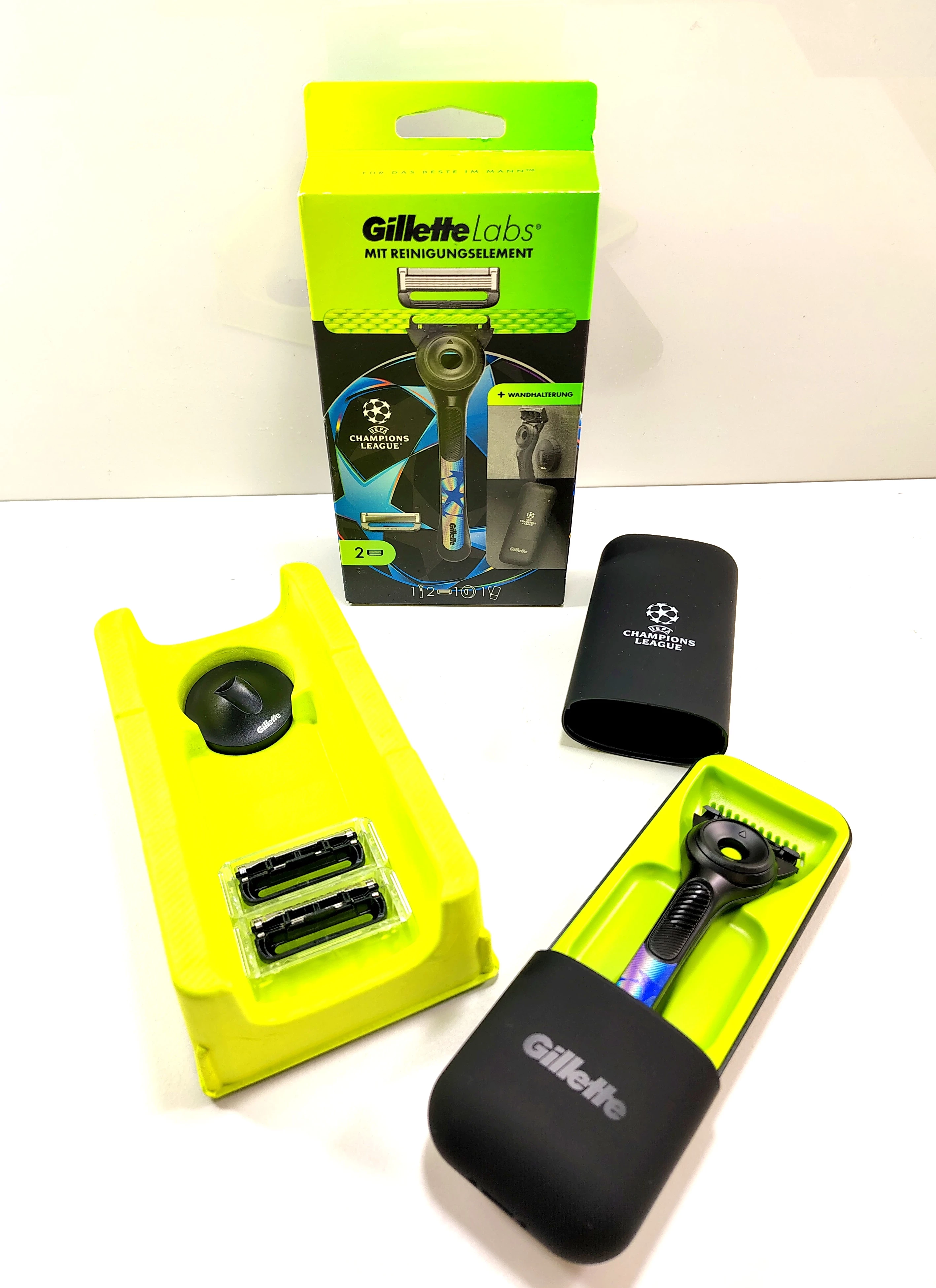 maszynka-gillette-labs-uefa-z-2-wkladami-i-podroznym-etui-limited-edition-grochowska-8385-poznan-ska-x