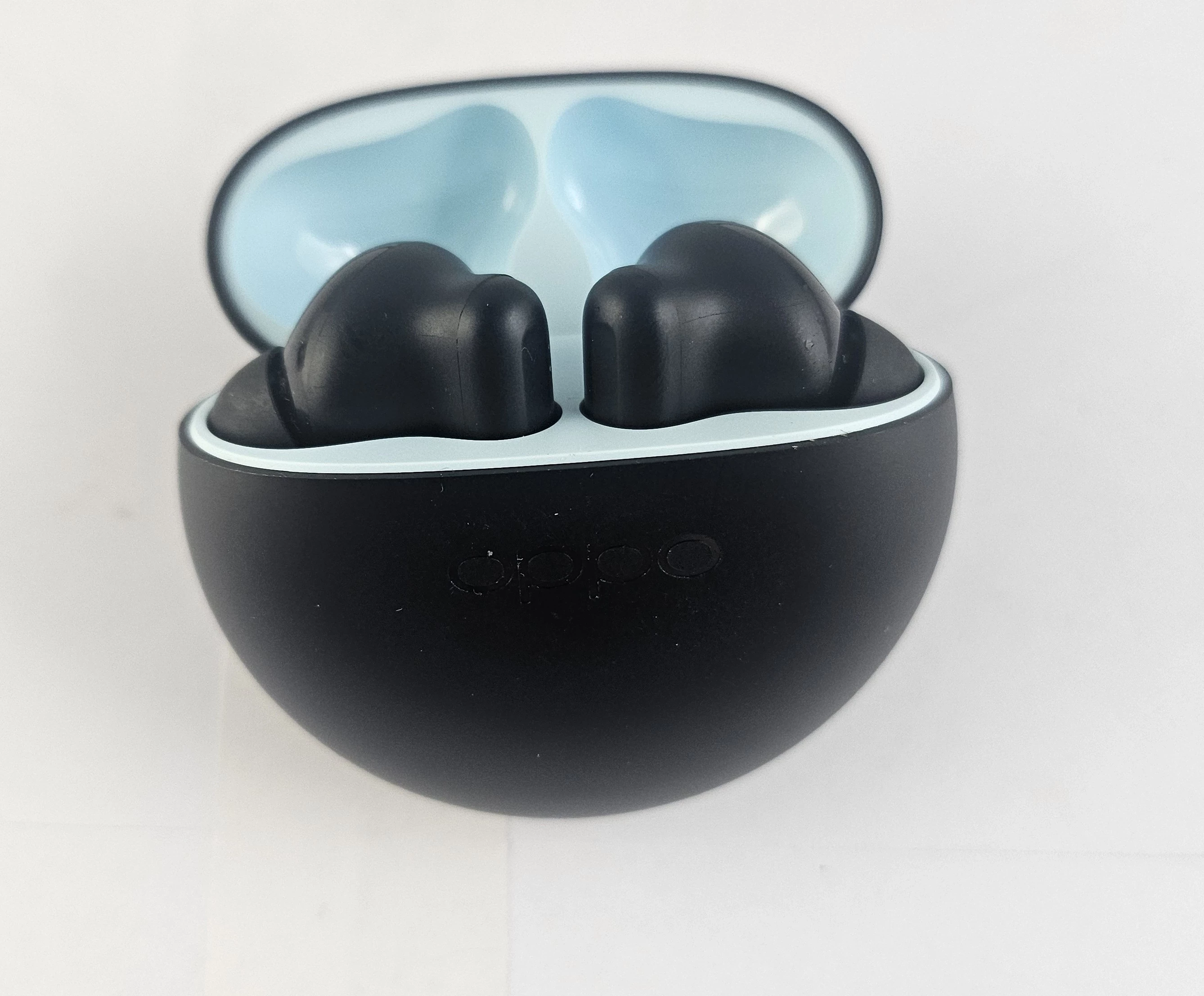 sluchawki-oppo-enco-buds-2-paragon-pudelko-stan-11323-2