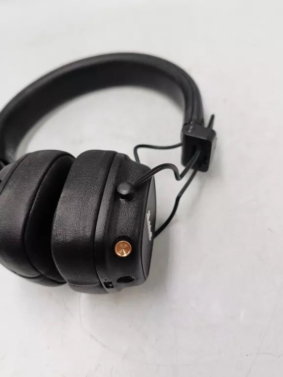 sluchawki-bezprzewodowe-marshall-major-iv-stan-11323-2