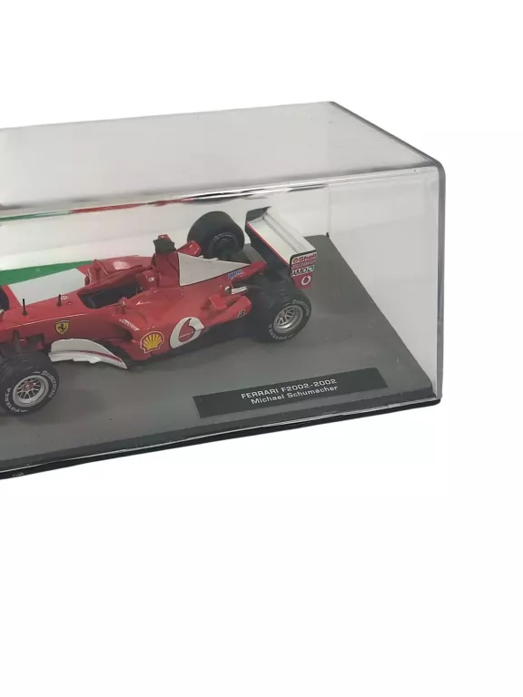 racing-cars-32025-ferrari-f2002-2002-michael-schumacher-143-issn-9788869210839