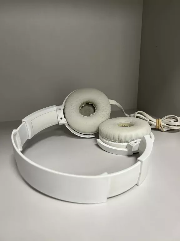 sluchawki-nauszne-przewodowe-sony-stan-11323-2