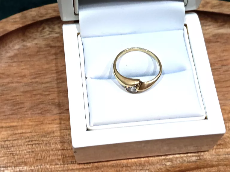 zloty-pierscionek-333-173g-r13-kamien-17088-128