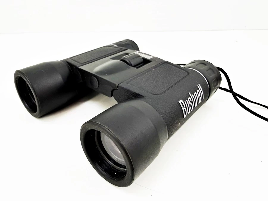 lornetka-bushnell-powerview-10x25-futeral-stan-11323-2