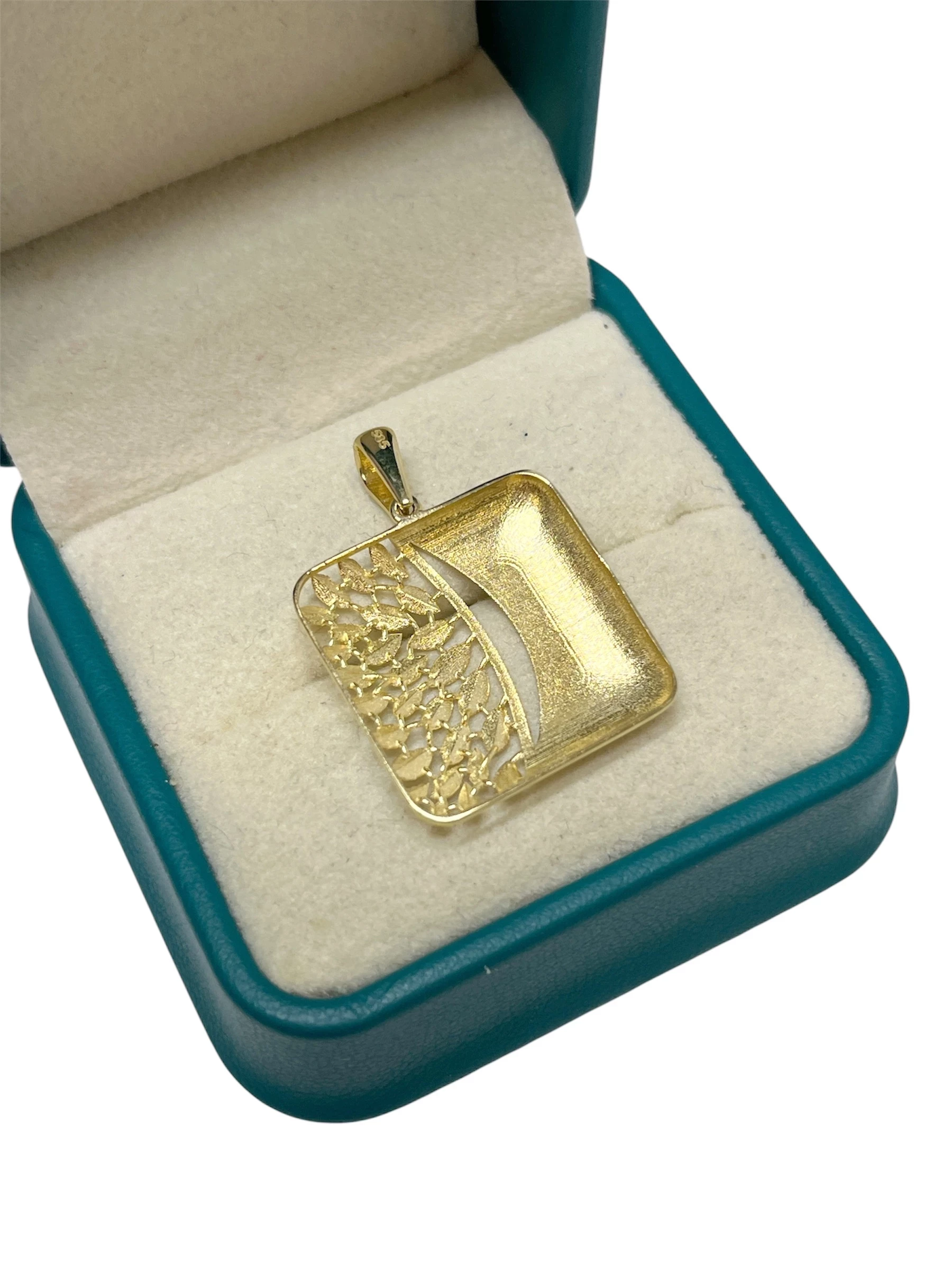 efektowna-zlota-zawieszka-proba-585-243g-material-15835-2