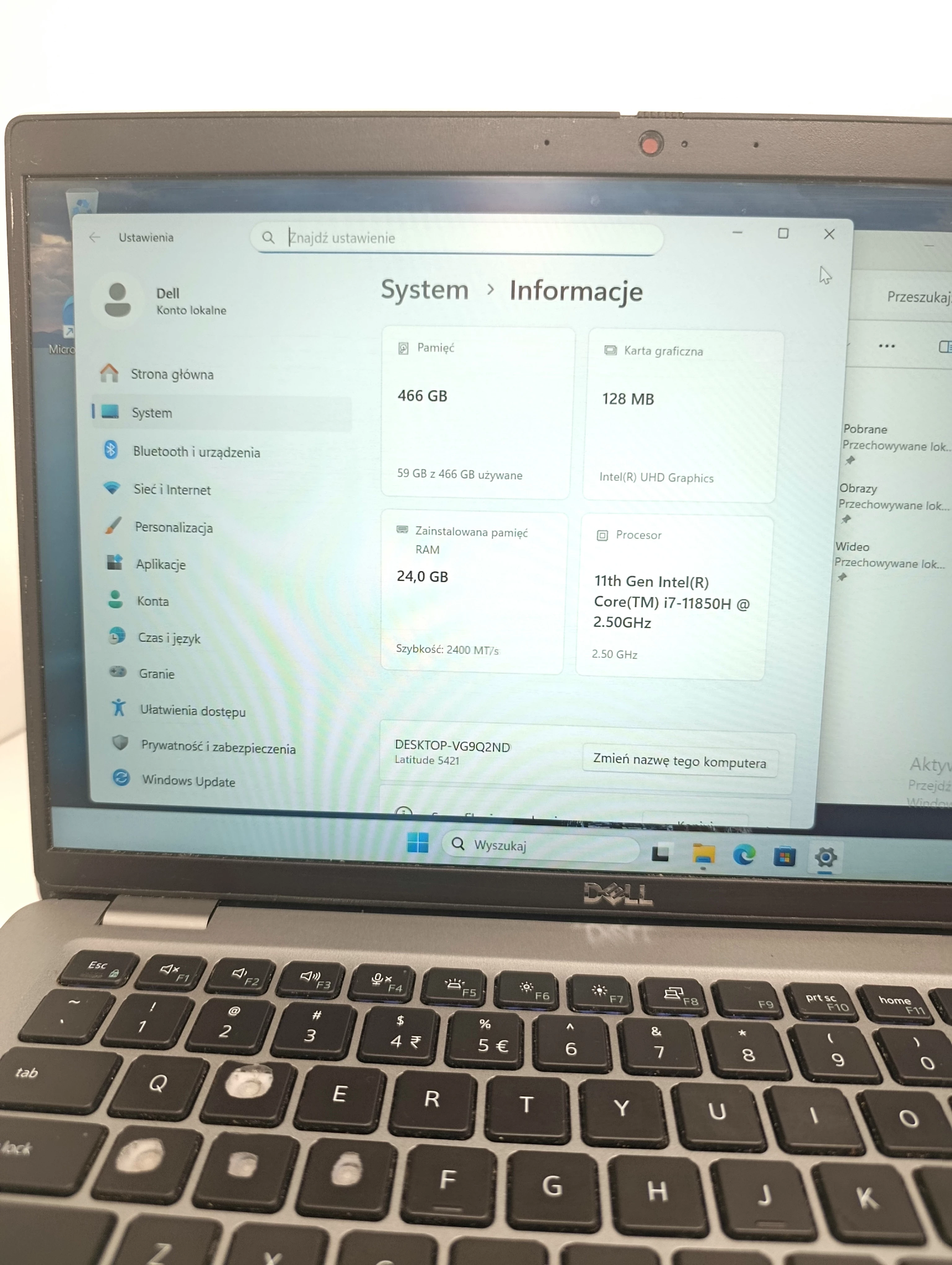 laptop-dell-latitude-5421-i7-11850h-24gb-512gb-ssd-przekatna-ekranu-1400