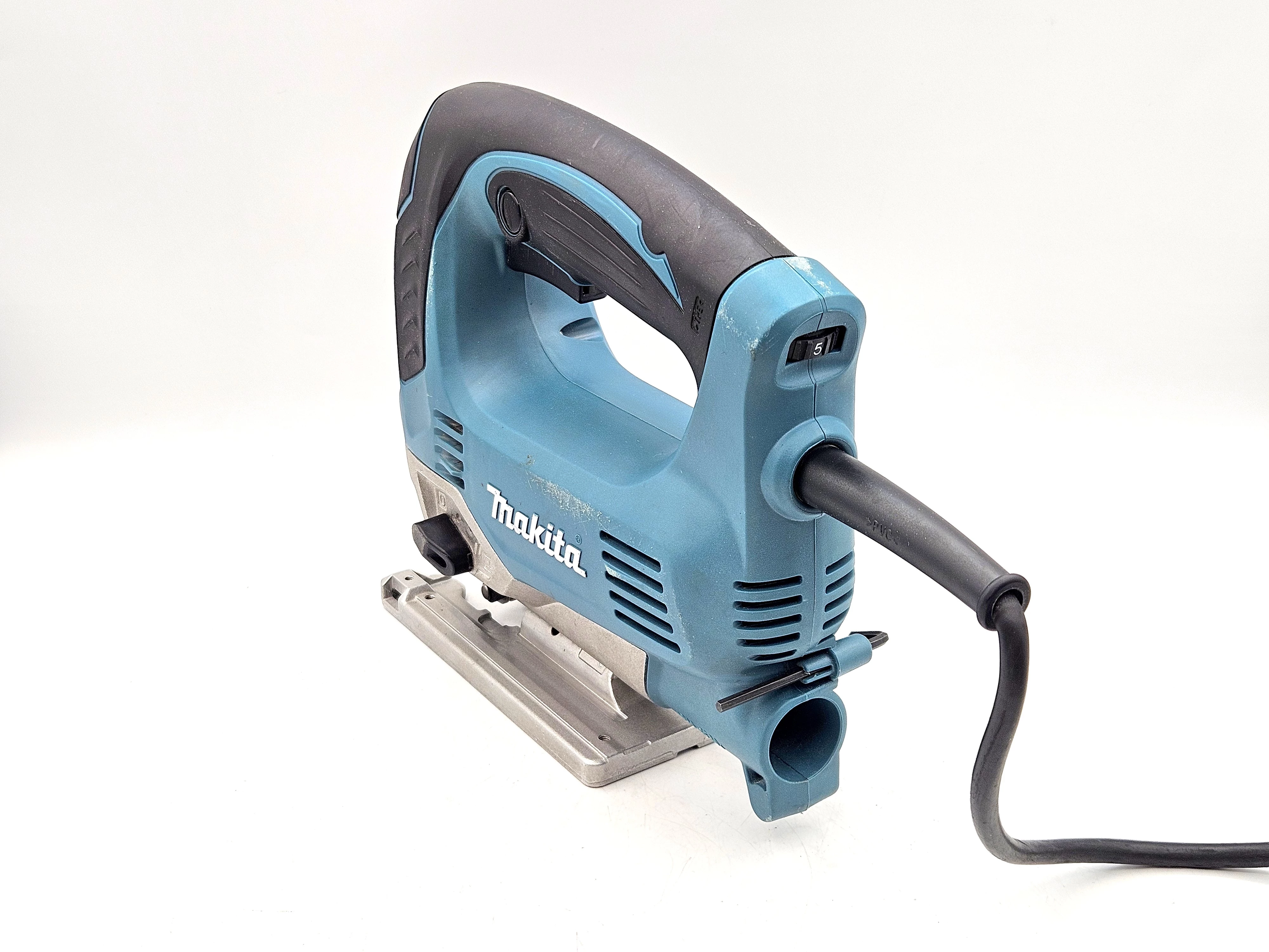 wyrzynarka-makita-jv0600-650w-max90mm-3100rpm-walizka-rodzaj-silnika-204657-221325