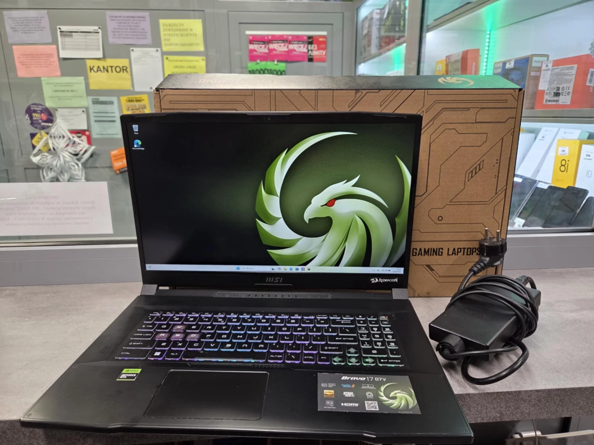 laptop-msi-bravo-17-d7v-amd-ryzen-7-ssd-1tbgb-stan-11323-2