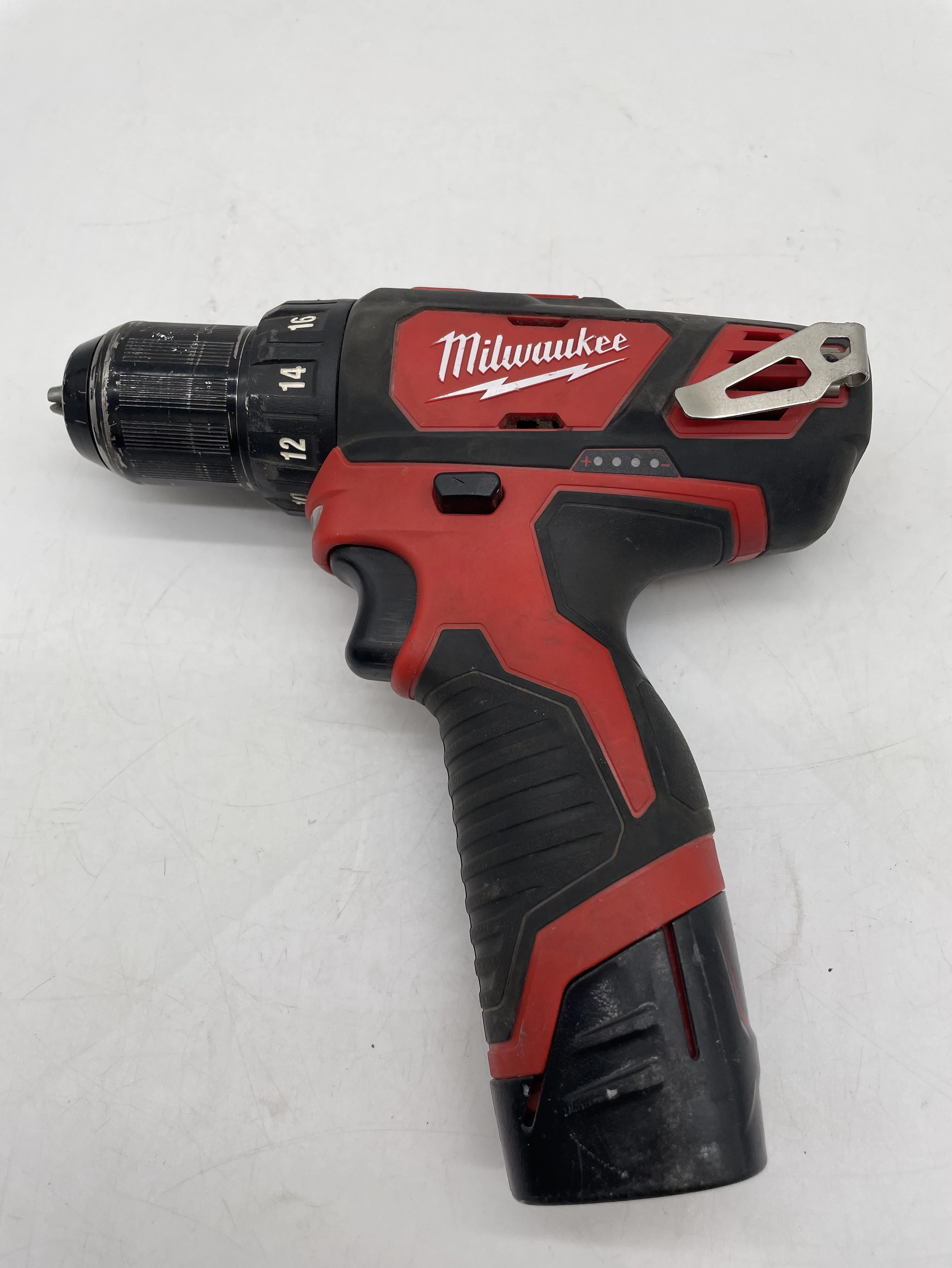 wiertarko-wkretarka-akumulatorowa-milwaukee-m12bdd-zabikowska-47-lubon-sc