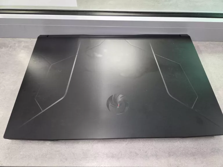 laptop-msi-bravo-17-d7v-ryzen-7-7735hs-ssd-1tb-gb-rtx-4060-liczba-rdzeni-procesora-4329-7