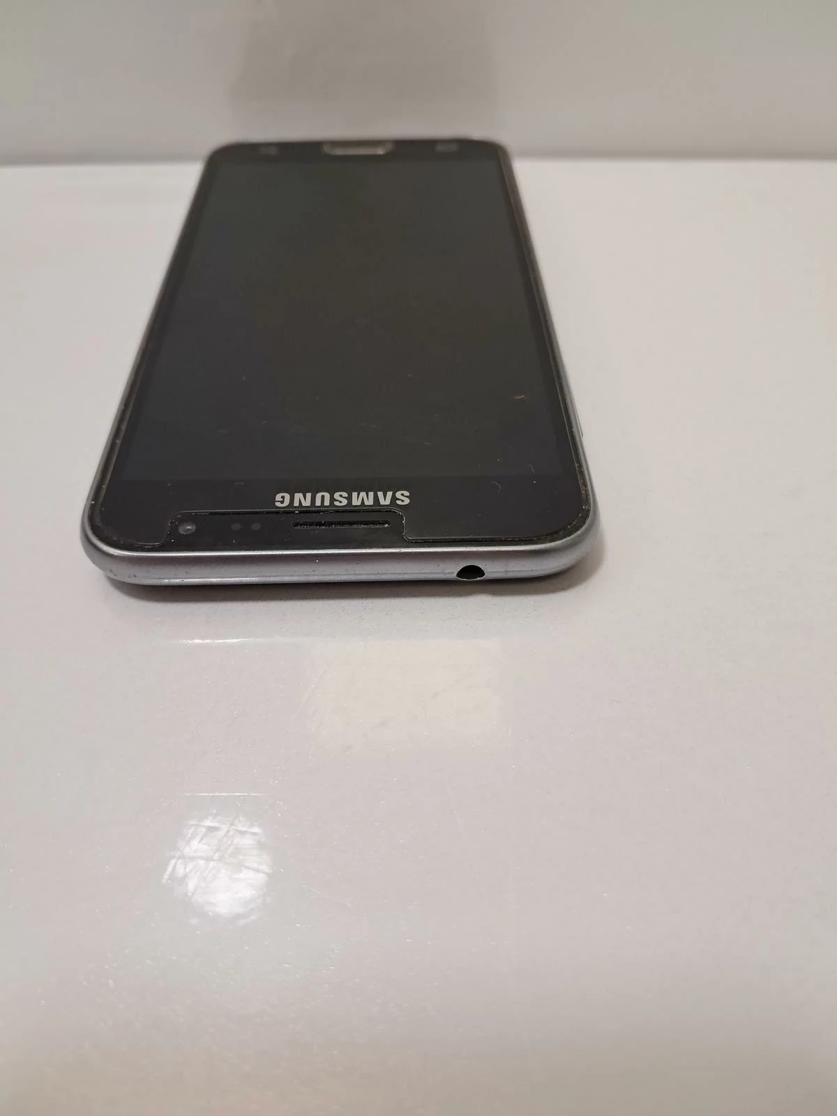 telefon-galaxy-j3-typ-202685-212929