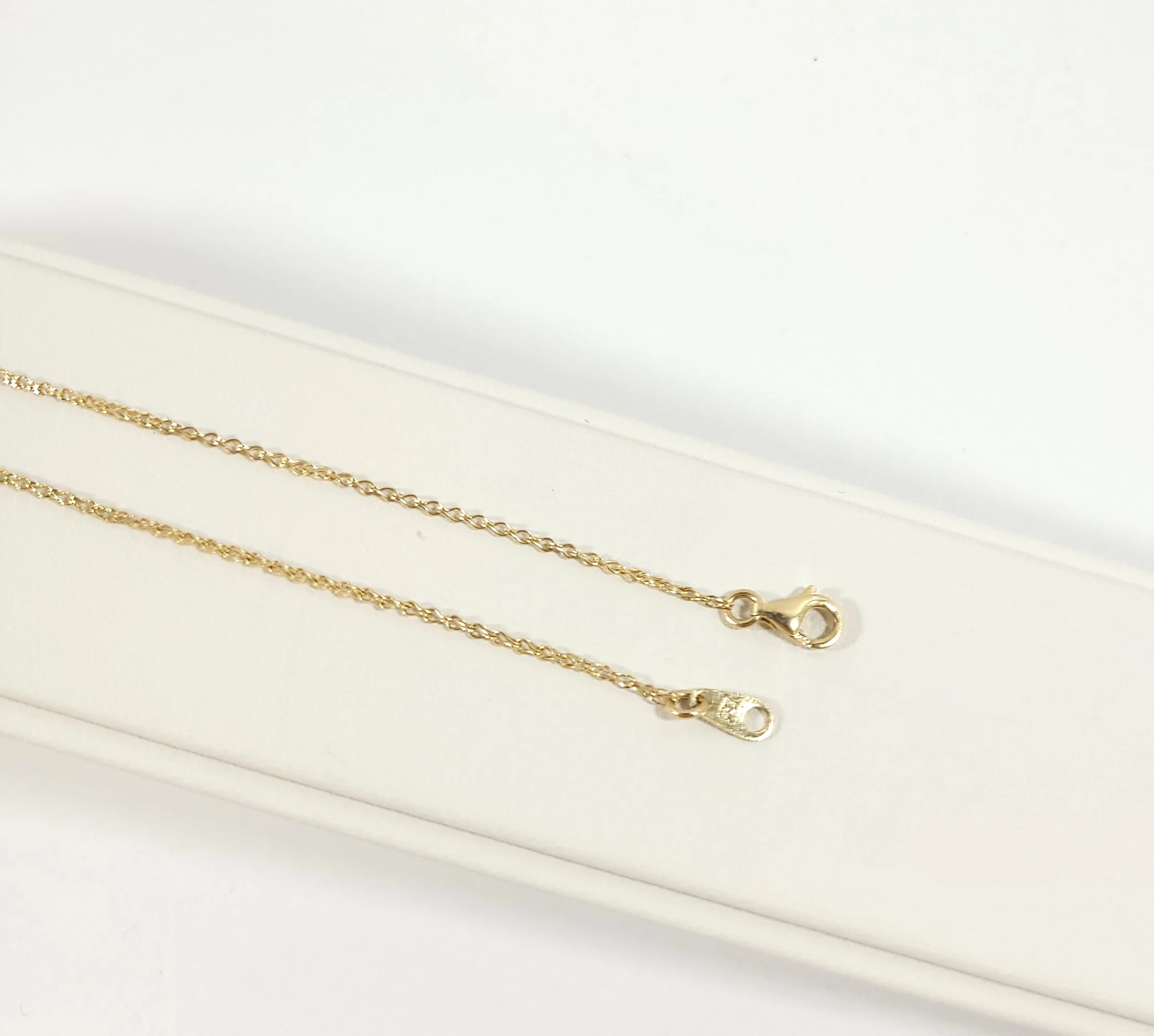 zloty-lancuszek-celebrytka-z-koniczynka-45-cm-585-338g-ean-gtin-5901050600873