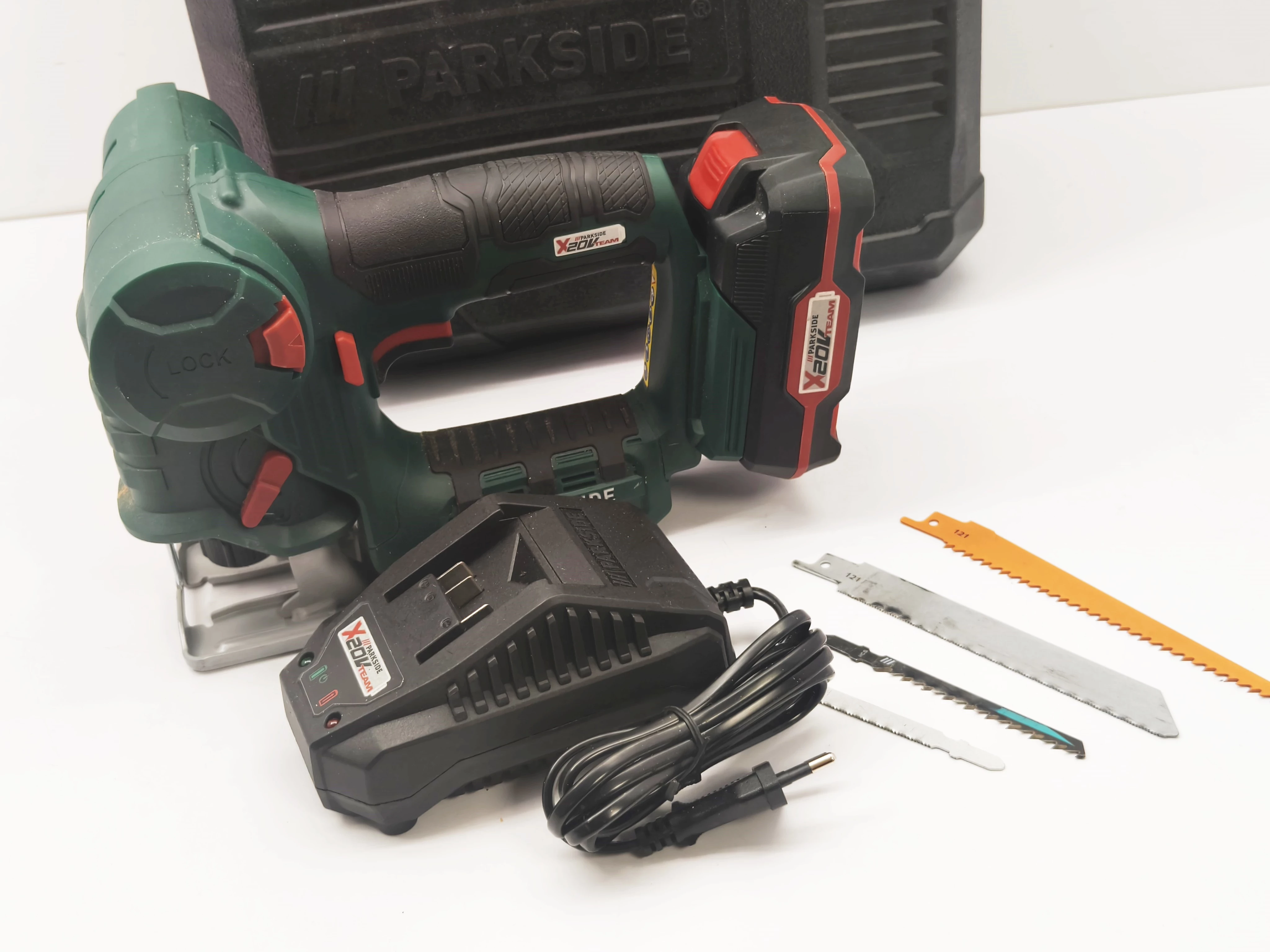 wyrzynarka-parkside-akumulatorowa-psssa-20-li-b2-stan-11323-2