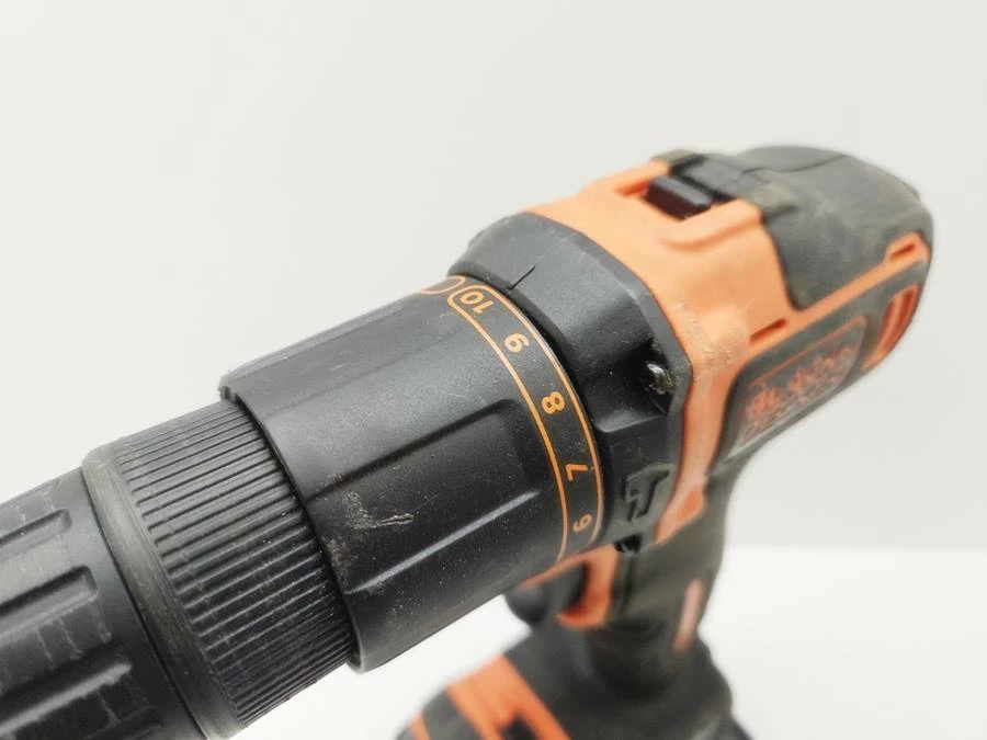 wkretarka-blackdecker-bcd700s-akumulator-15ah-rodzaj-silnika-204657-221321