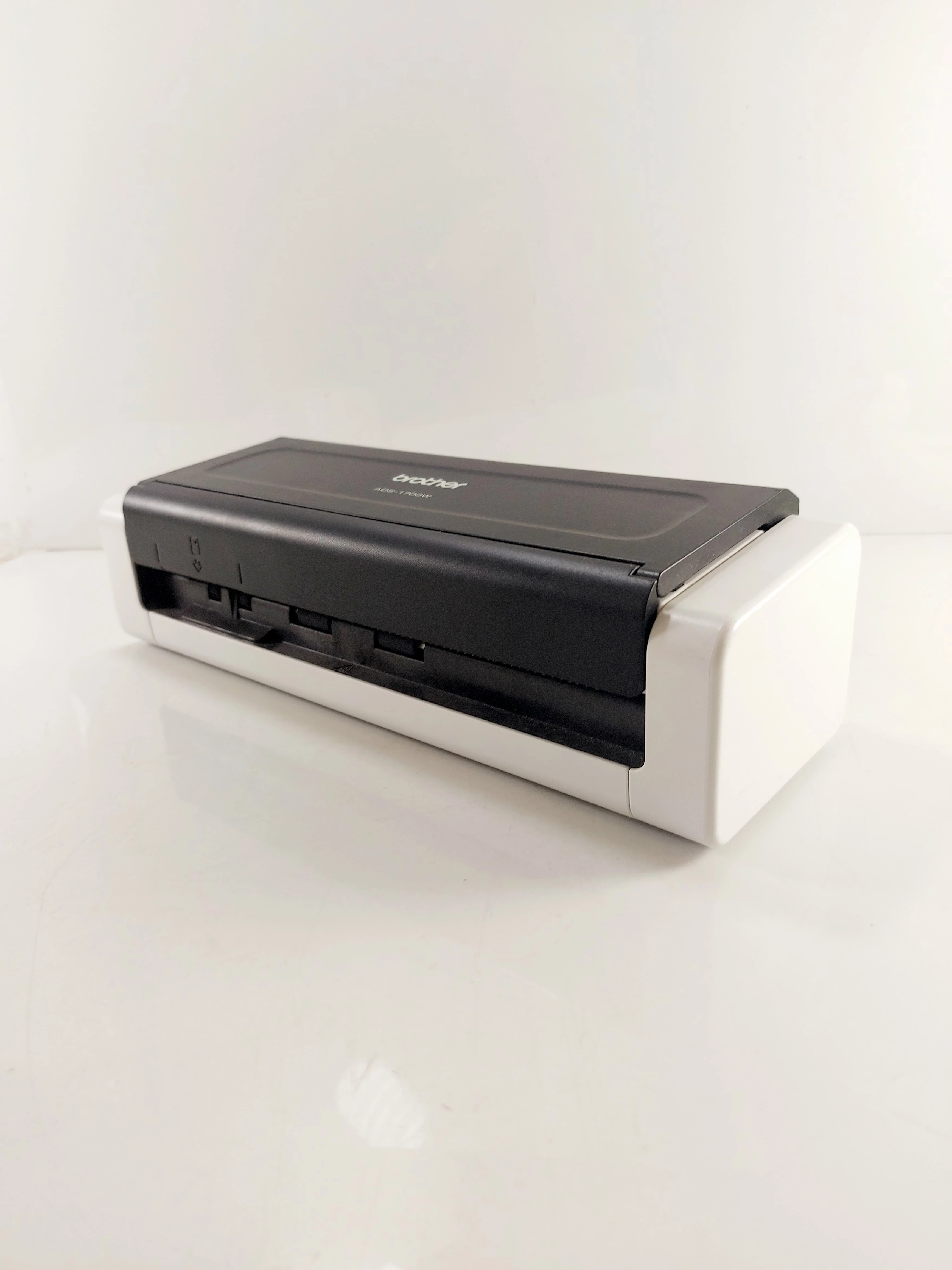 skaner-dokumentow-brother-ads-1700w-model-ads1700wtc1