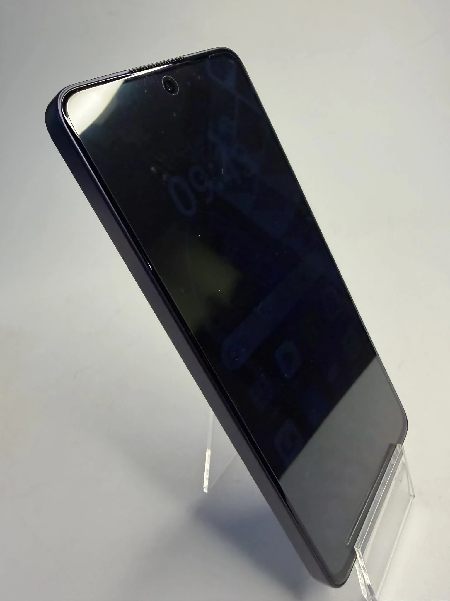 telefon-oppo-reno-13f-5g-8256-gb-przekatna-ekranu-900