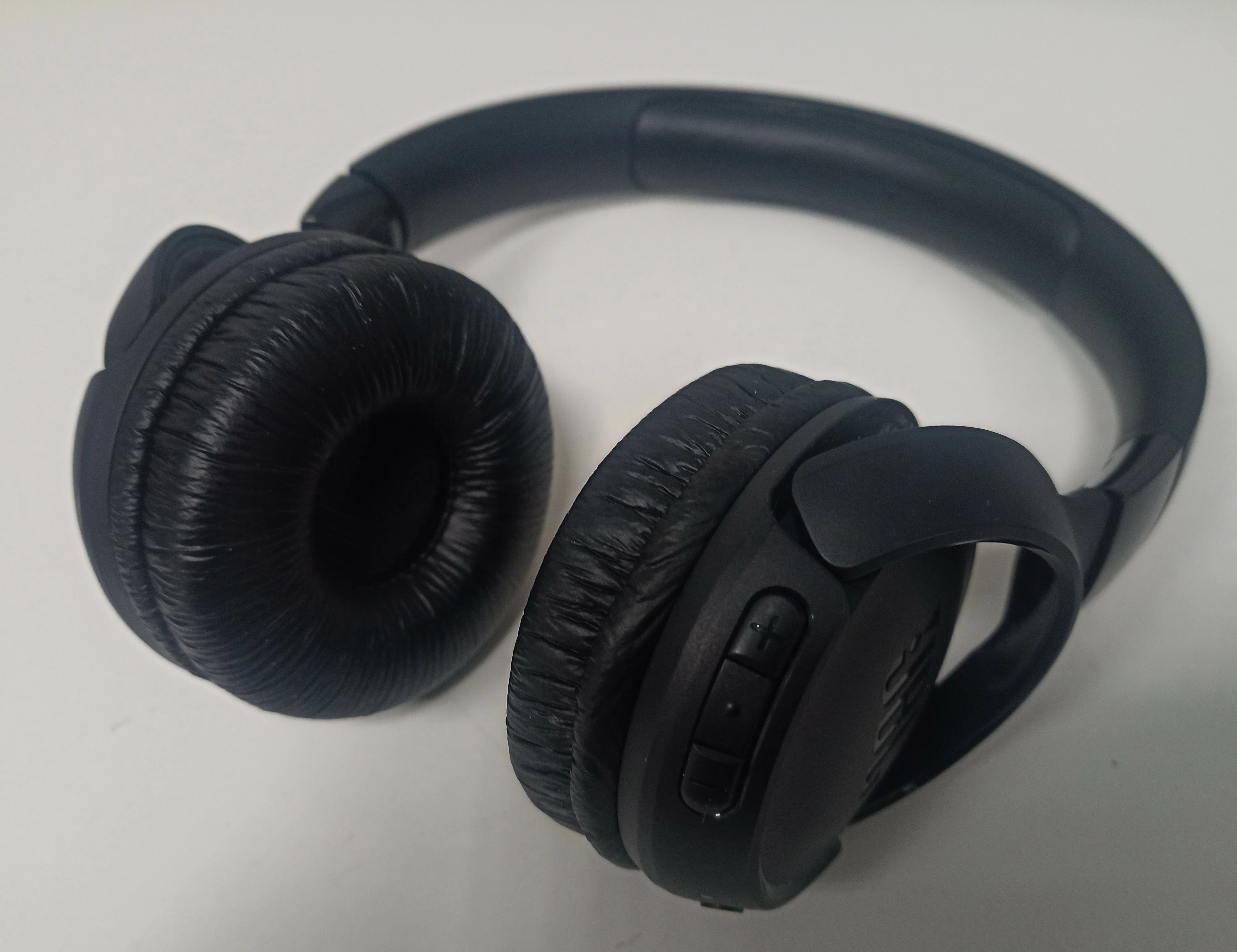 sluchawki-jbl-tune-520bt-pudelko-rodzaj-sluchawek-203681-217745