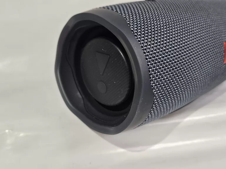 glosnik-jbl-charge-essential-2-stan-11323-2