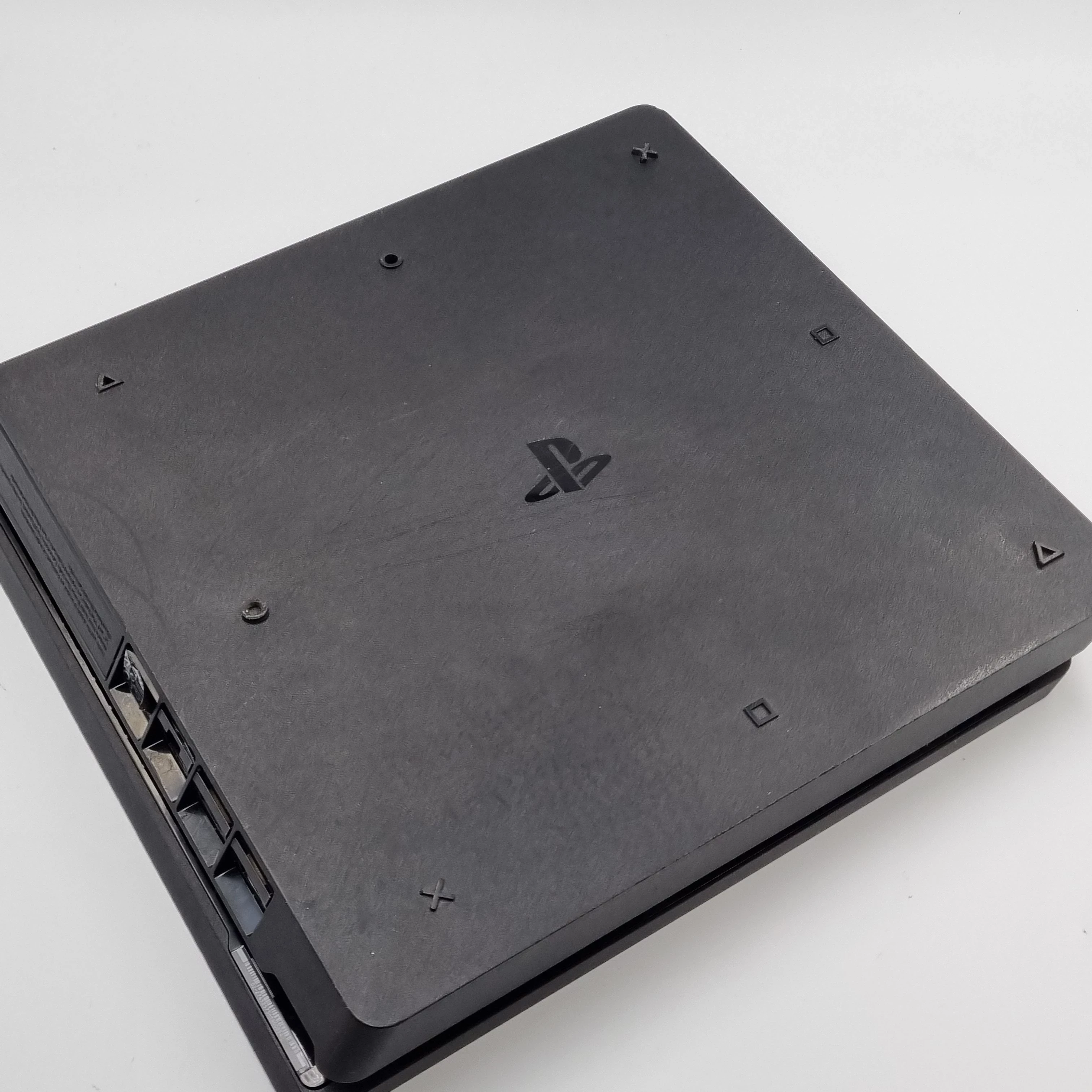 konsola-playstation-4-slim-1tb-2-pady-gry-w-zestawie-205998-225570