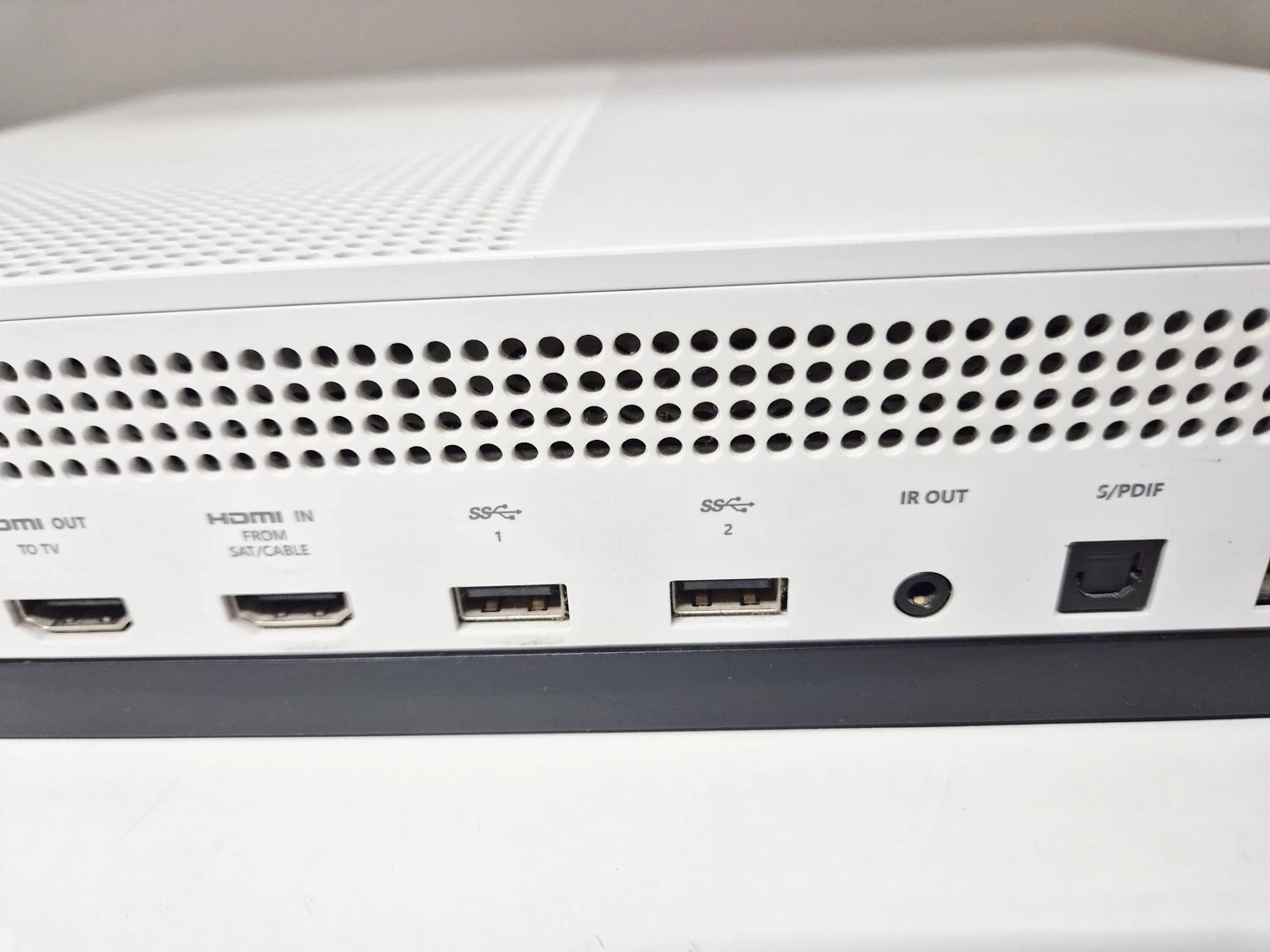 konsola-xbox-one-s-1-tb-all-digital-edition-m1681-dysk-wbudowana-pamiec-5179-352249