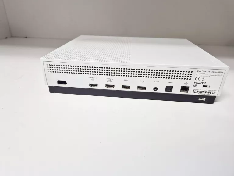 konsola-xbox-one-s-1-tb-all-digital-edition-m1681-liczba-kontrolerow-w-zestawie-205994-225550
