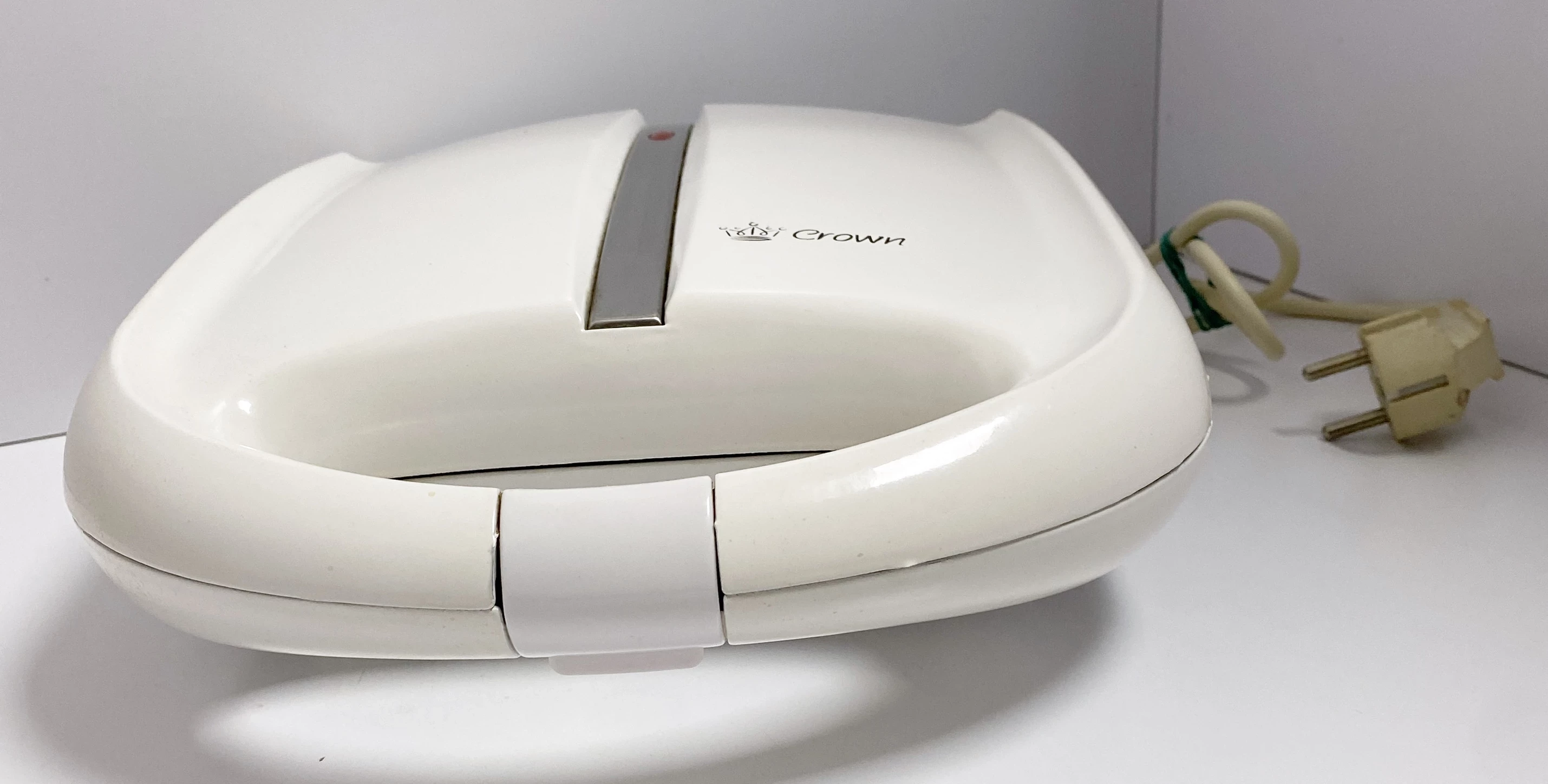 urzadzenie-do-wypieku-orzeszkow-crown-dat-786-ean-gtin-5907371920218