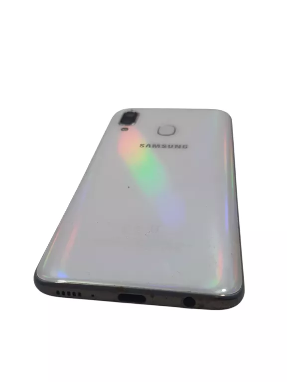 telefon-galaxy-a40-stan-11323-2