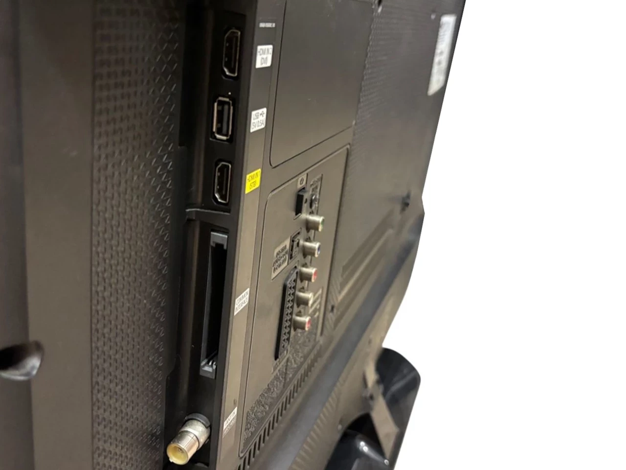 telewizor-samsung-ue32h4000aw-32-hd-ready-led-dvb-t-opis-typ-telewizora-211486-250142