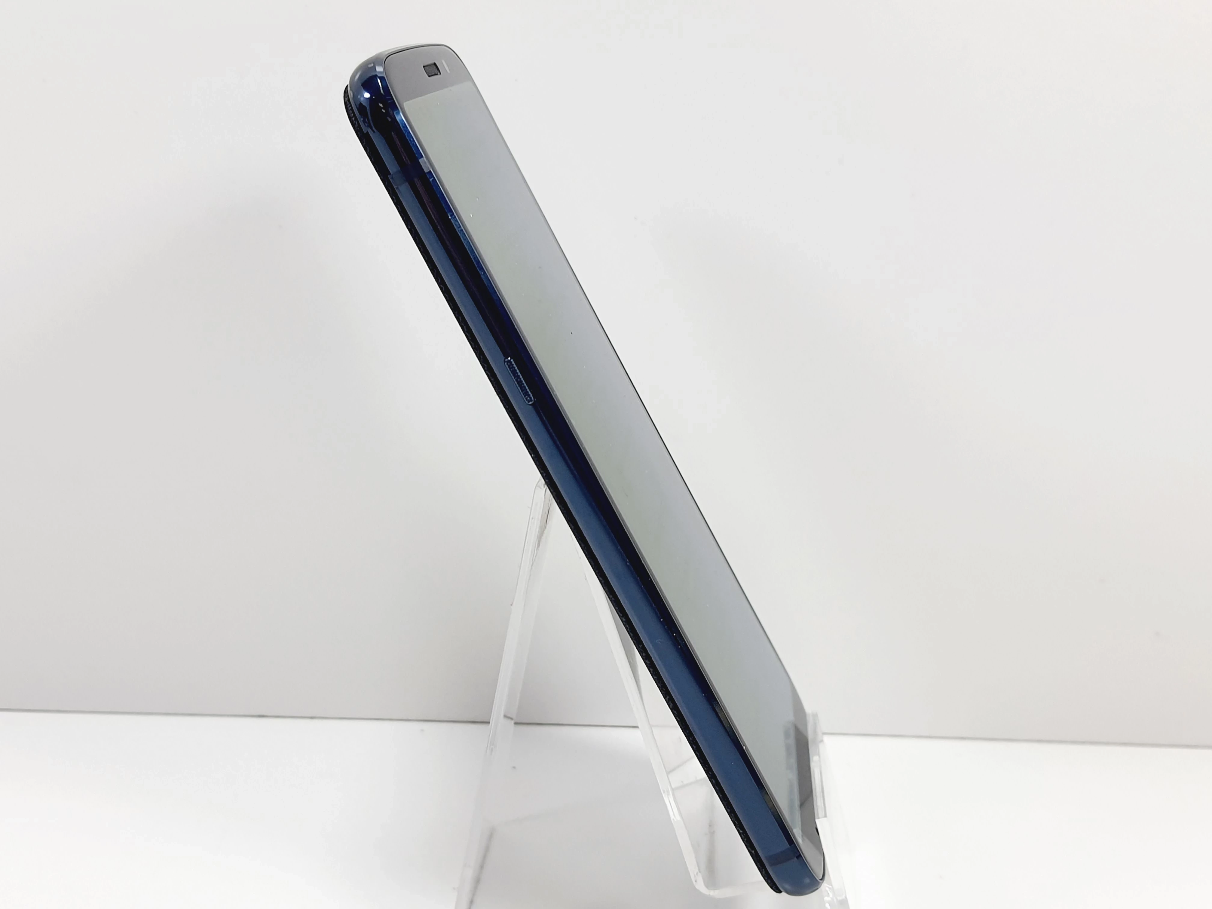 telefon-motorola-moto-z3-play-464-gb-ean-gtin-723755126329