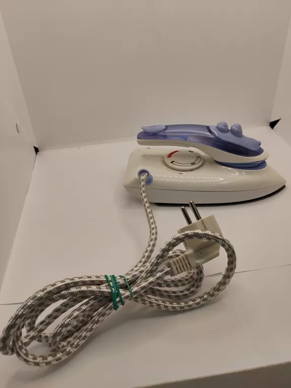 zelazko-turystyczne-eldom-travel-800-dworcowa-26-bytom