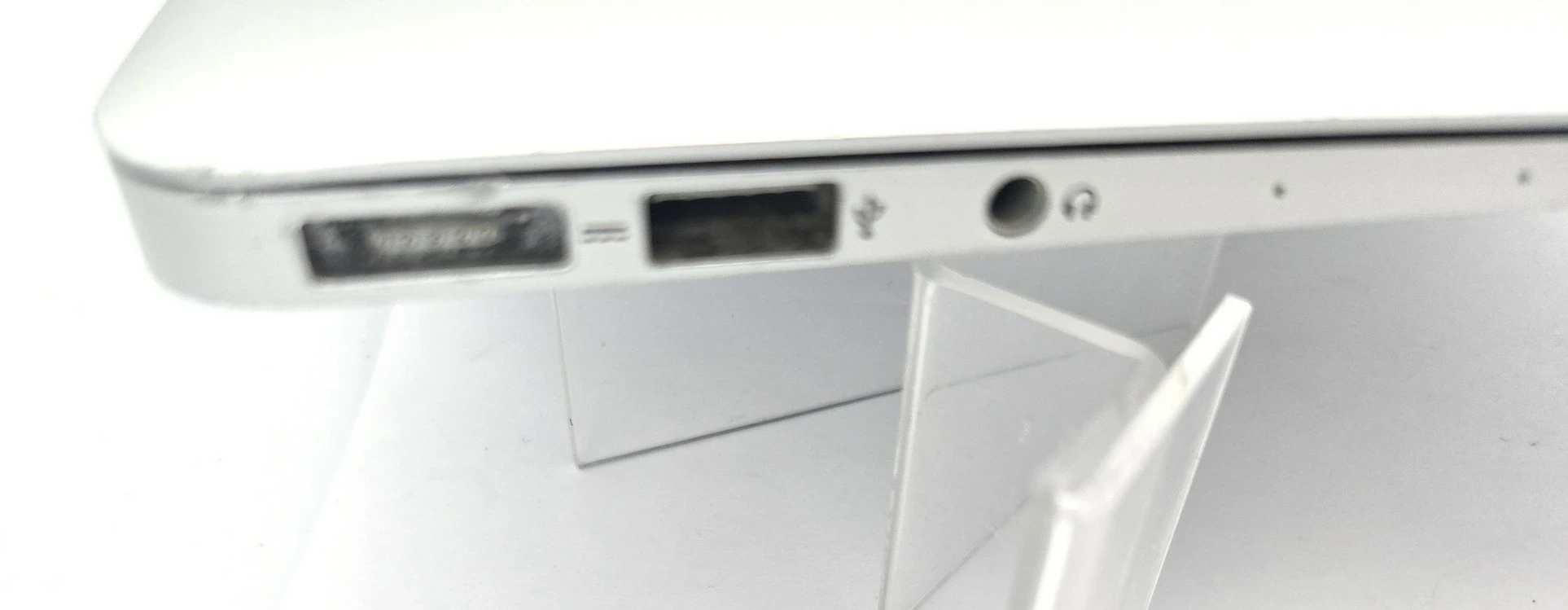 laptop-macbook-air-13-inch-2017-seria-procesora-4366-1862378