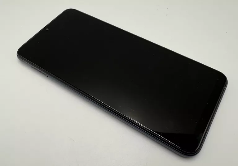 telefon-samsung-galaxy-a10-232gb-stan-11323-2