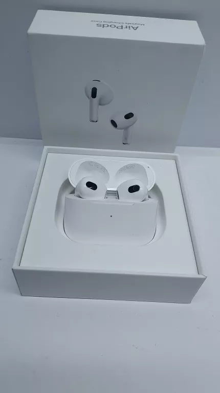 sluichawki-airpods-mke73zm-transmisja-sygnalu-203713-217785