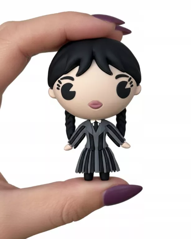 wednesday-figurka-breloczek-zawieszka-do-plecaka-lub-kluczy-ean-gtin-5055394029057