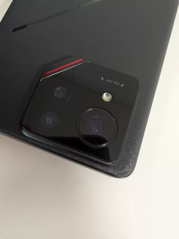 telefon-rog-phone-9-pro-system-operacyjny-4388-1