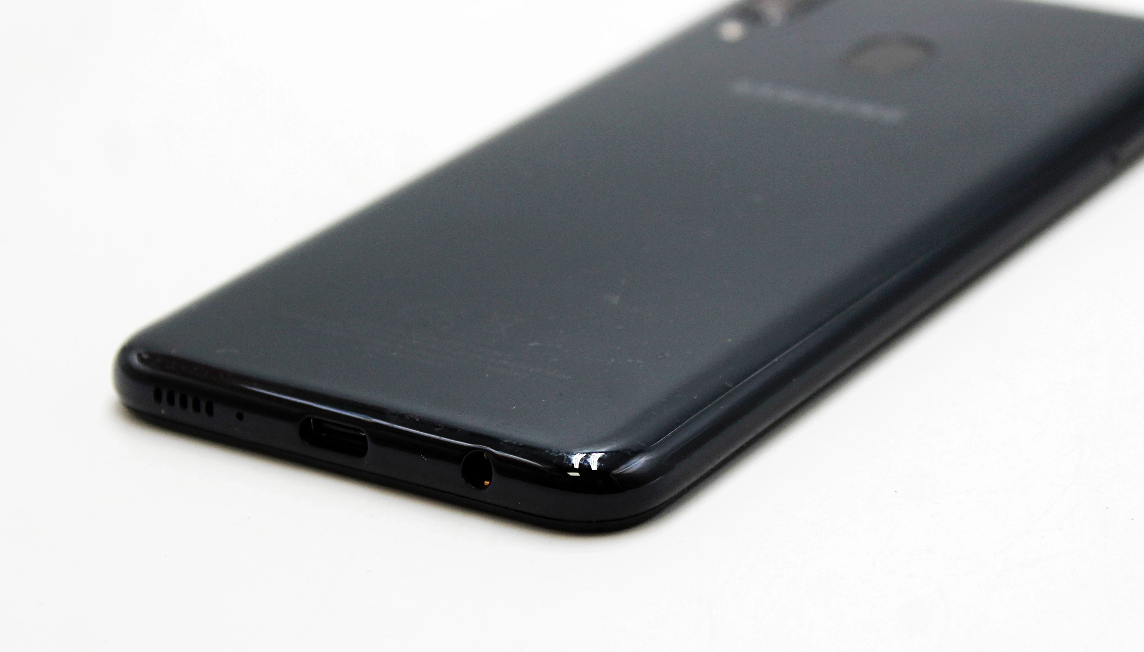 telefon-samsung-galaxy-a20e-332gb-58-czarny-sm-a202fds-wbudowana-pamiec-202869-214197