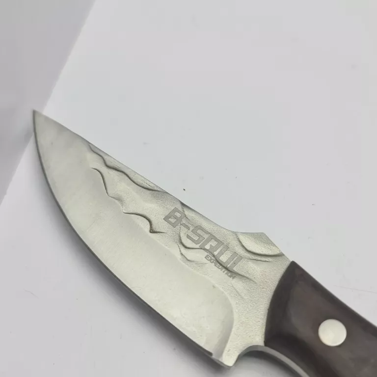 noz-mysliwski-tasak-kuchenny-w-kaburze-ean-gtin-5905090873389