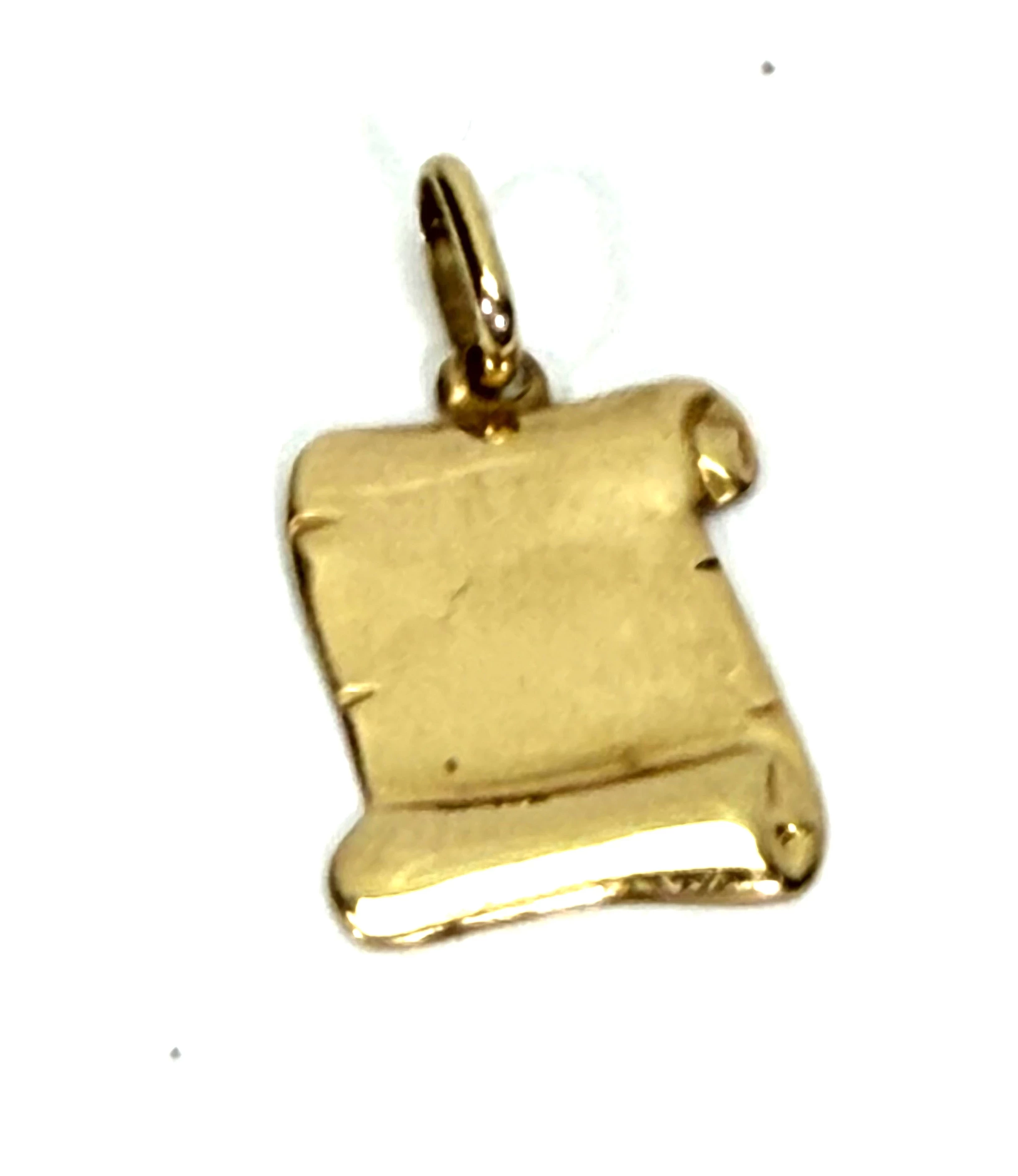 zlota-zawieszka-073g-pr-585-plac-zwyciestwa-1u8-szczecin