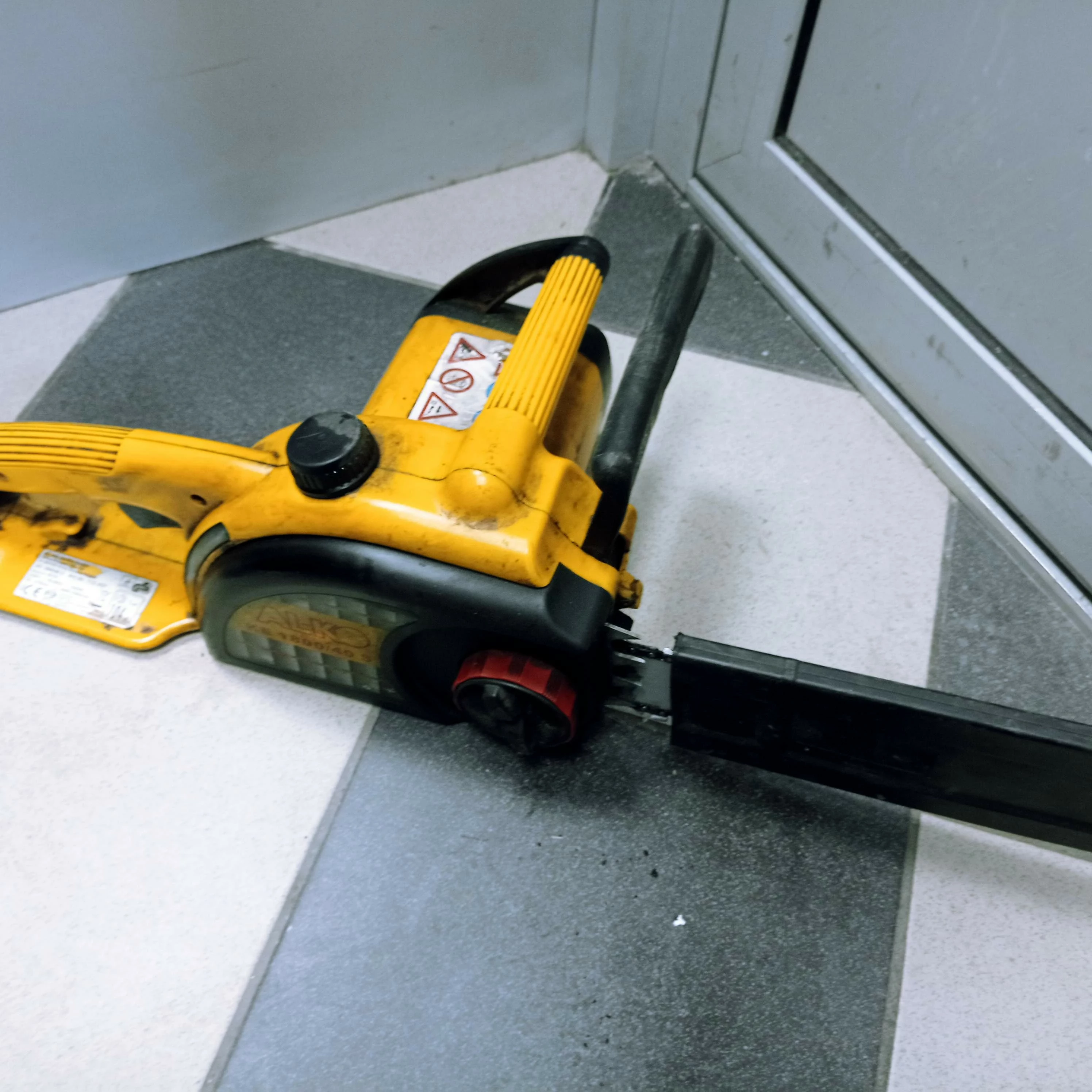 pila-lancuchowa-elektryczna-alko-wyszynskiego-24-tczew