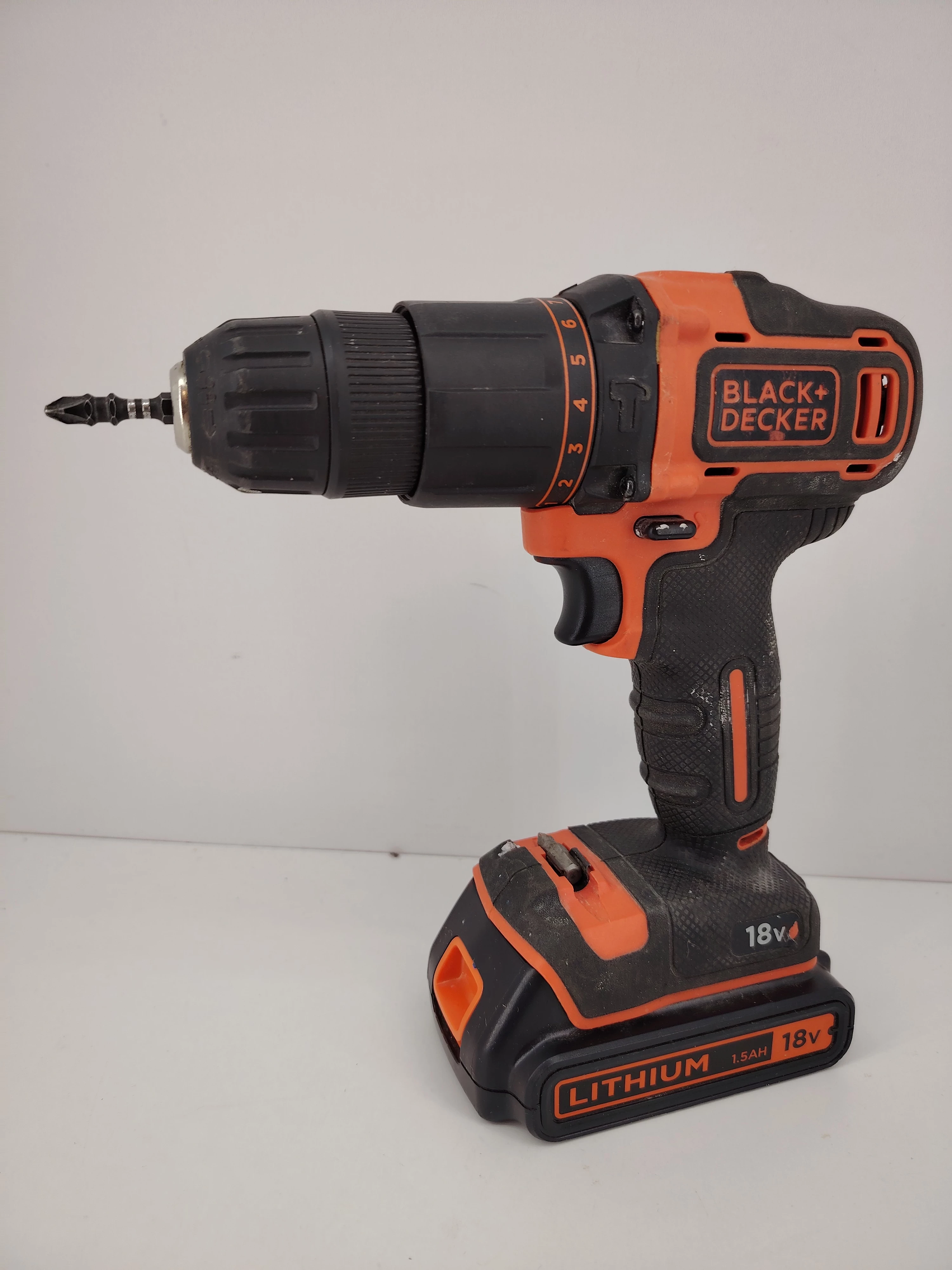 wkretarka-blackdecker-zasilanie-akumulatorowe-18-v-bcd700s1s-2-aku-lad-ean-gtin-5054905248178